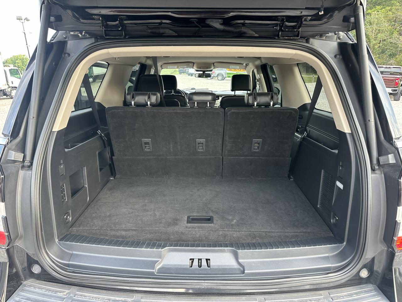 Ford Expedition Max XLT 4x4 2022
