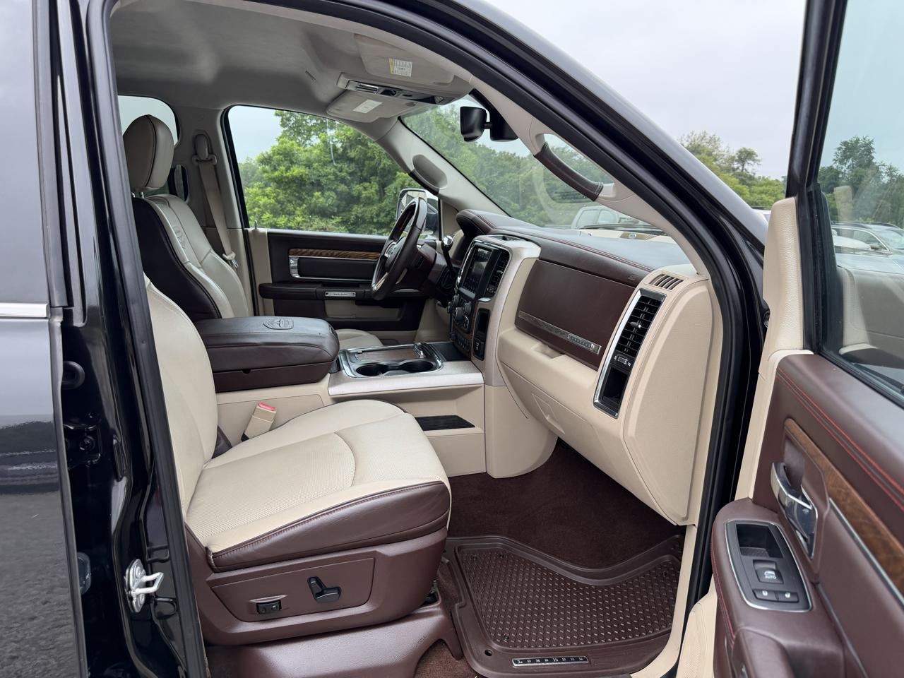RAM 2500 Longhorn 4x4 Crew Cab 6'4" Box 2018