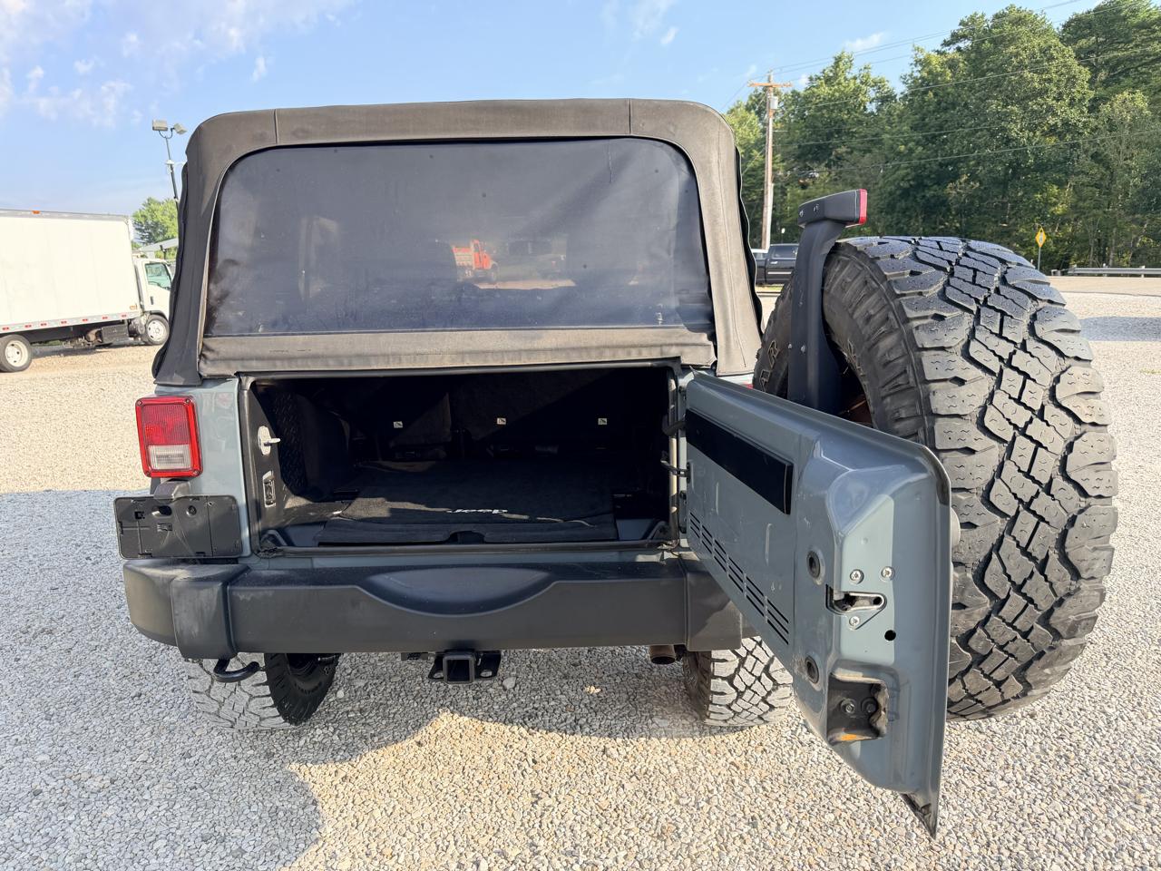 Jeep Wrangler Unlimited 4WD 4dr Sport 2014