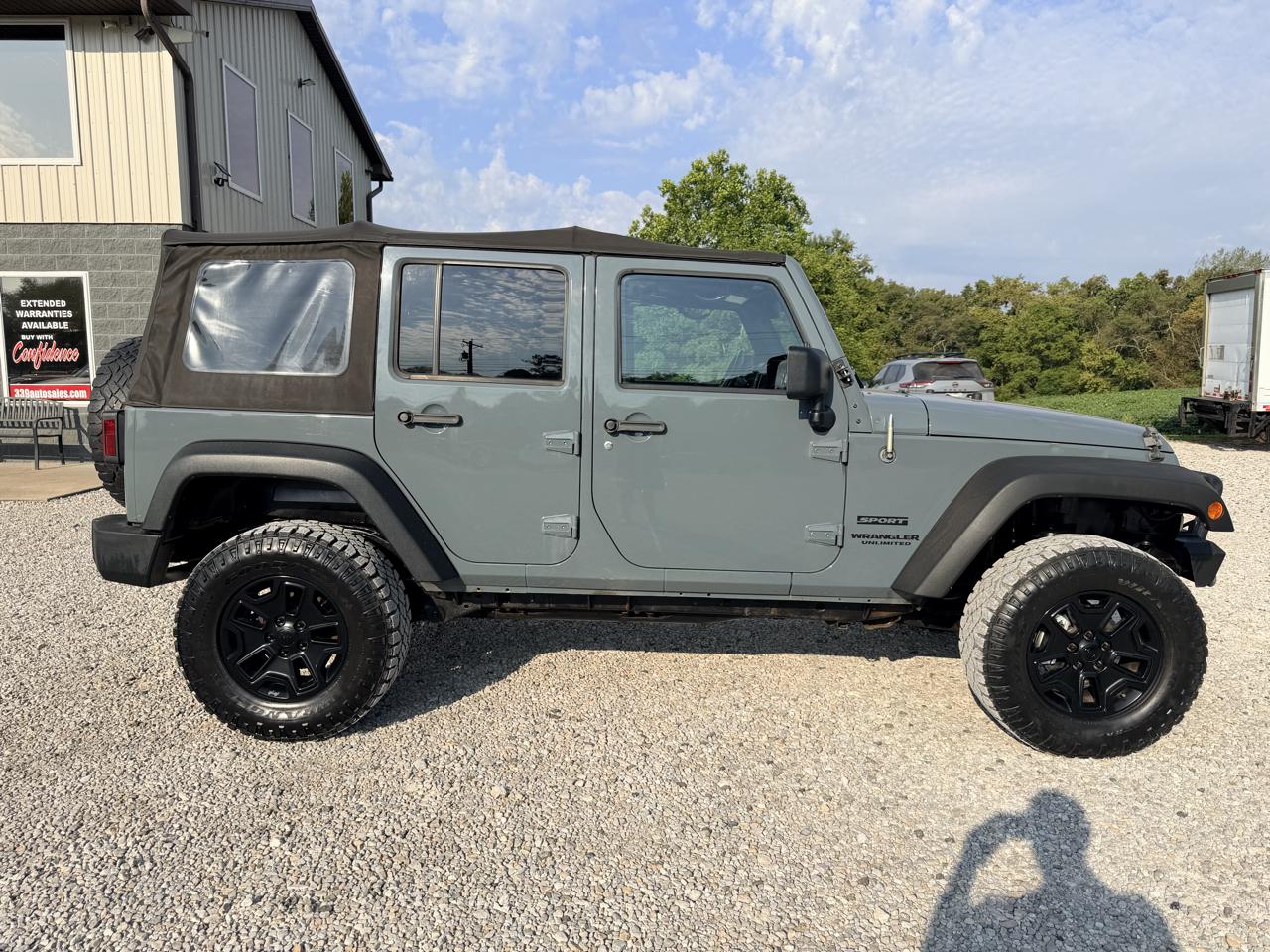 Jeep Wrangler Unlimited 4WD 4dr Sport 2014
