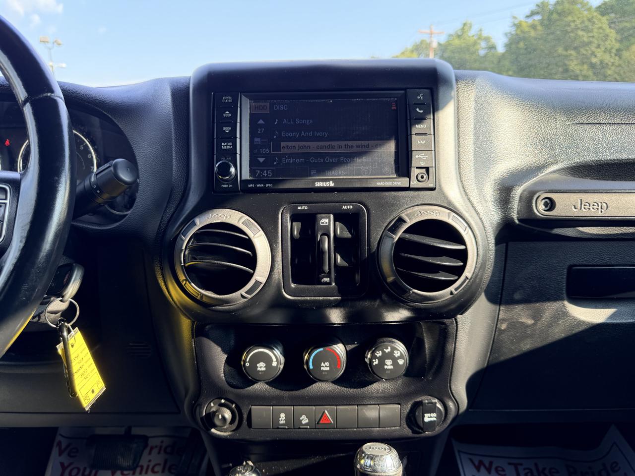 Jeep Wrangler Unlimited 4WD 4dr Sport 2014