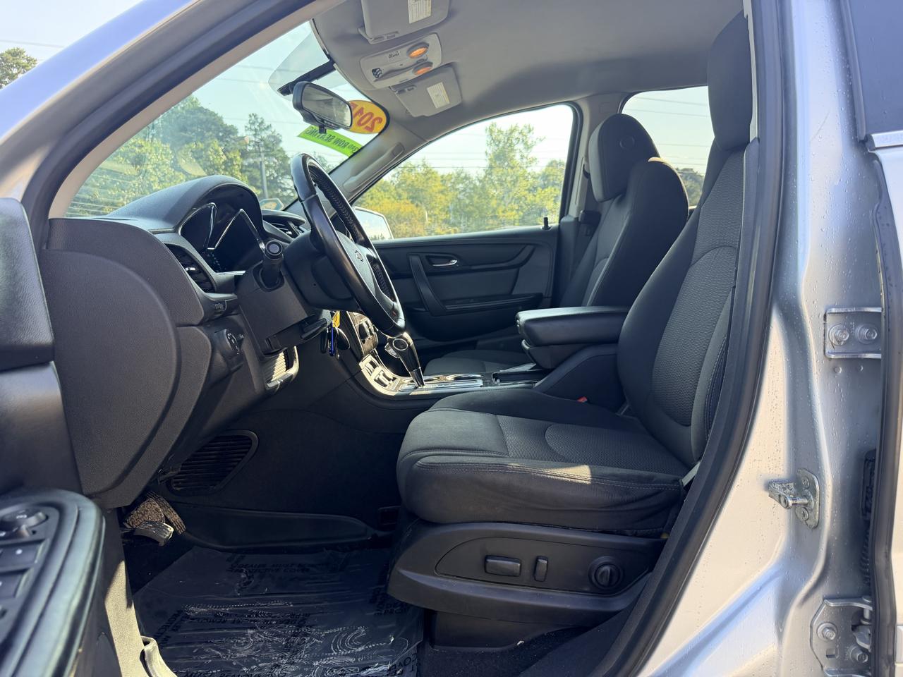 Chevrolet Traverse FWD 4dr LT w/1LT 2015