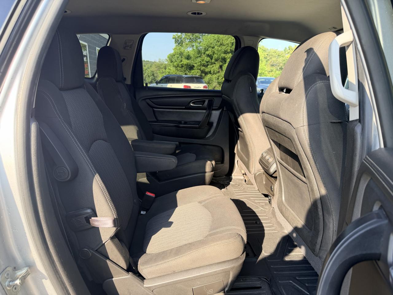 Chevrolet Traverse FWD 4dr LT w/1LT 2015