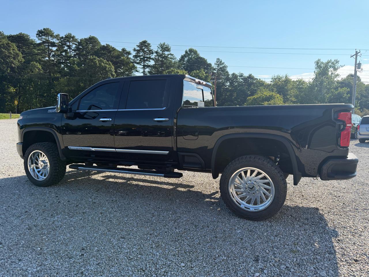 Chevrolet Silverado 3500HD 4WD Crew Cab 159" High Country 2025