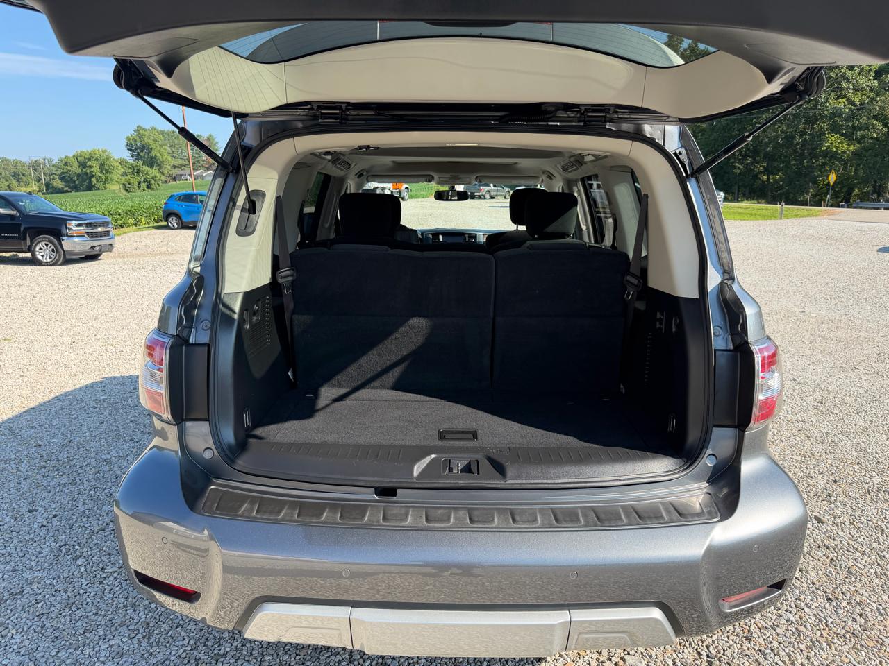 Nissan Armada 4x4 SV 2018