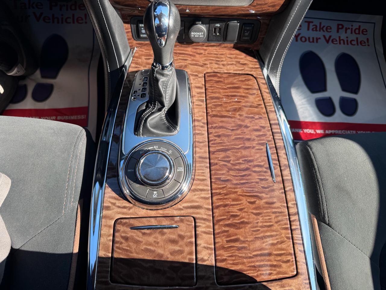 Nissan Armada 4x4 SV 2018