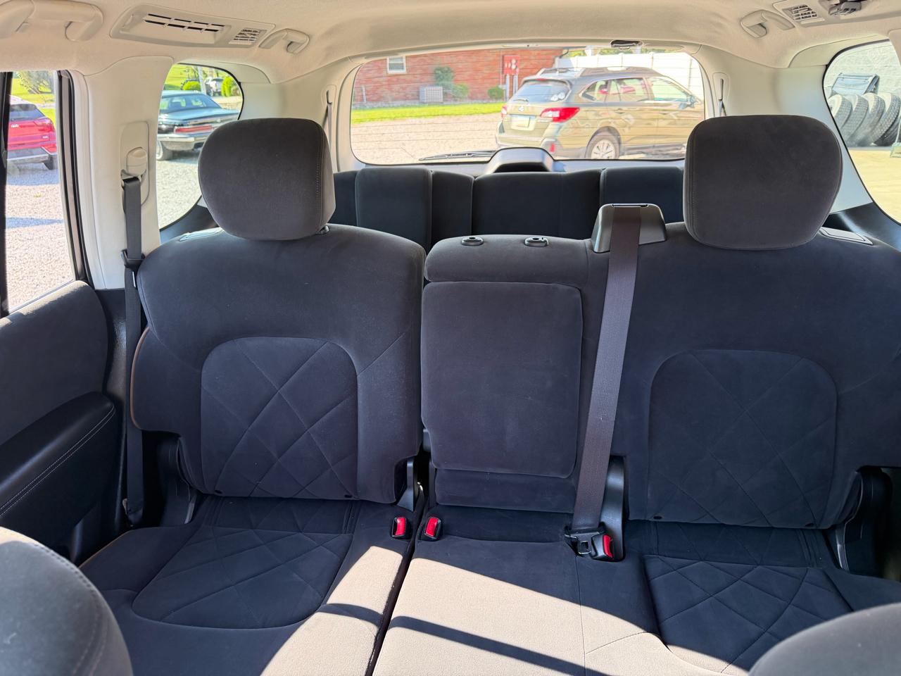 Nissan Armada 4x4 SV 2018