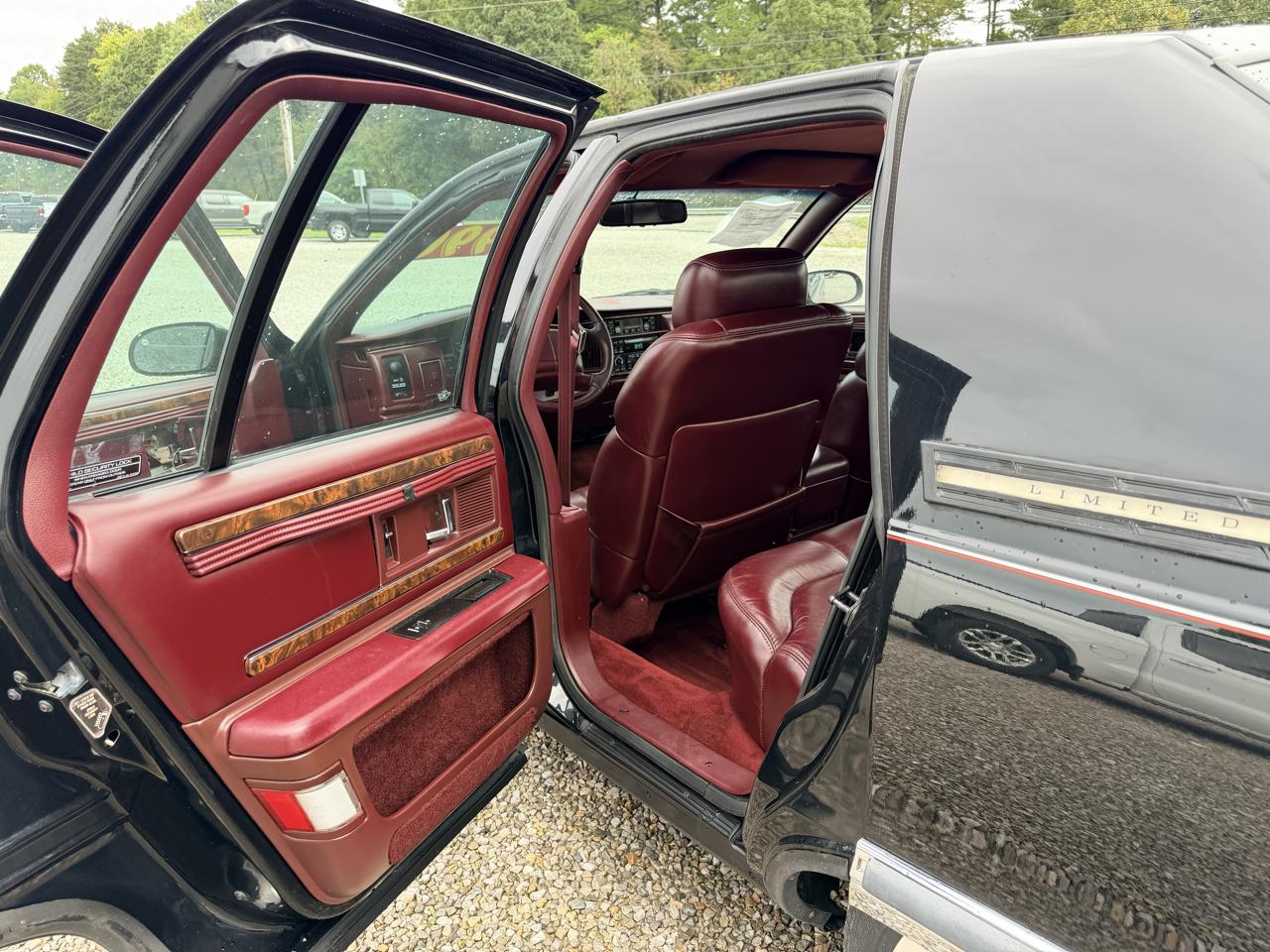 1995 Buick Roadmaster - Photo 12