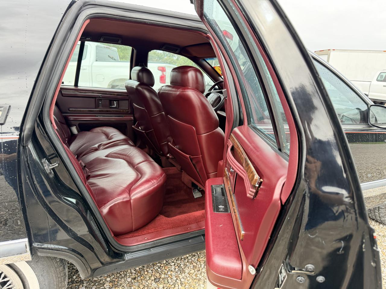 1995 Buick Roadmaster - Photo 15