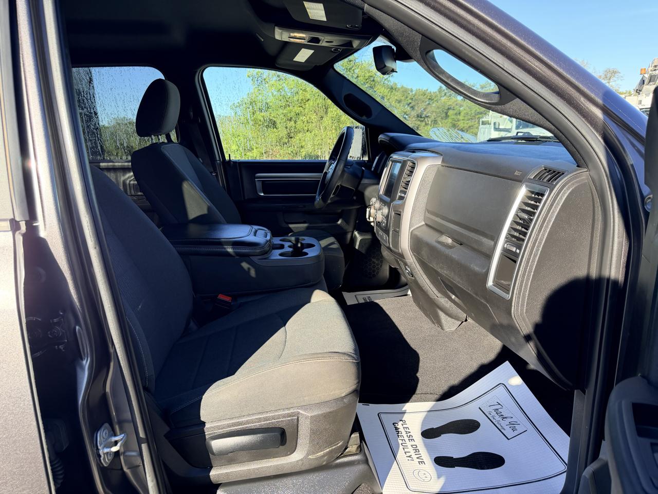 RAM 1500 Classic Warlock 4x4 Quad Cab 6'4" Box 2021