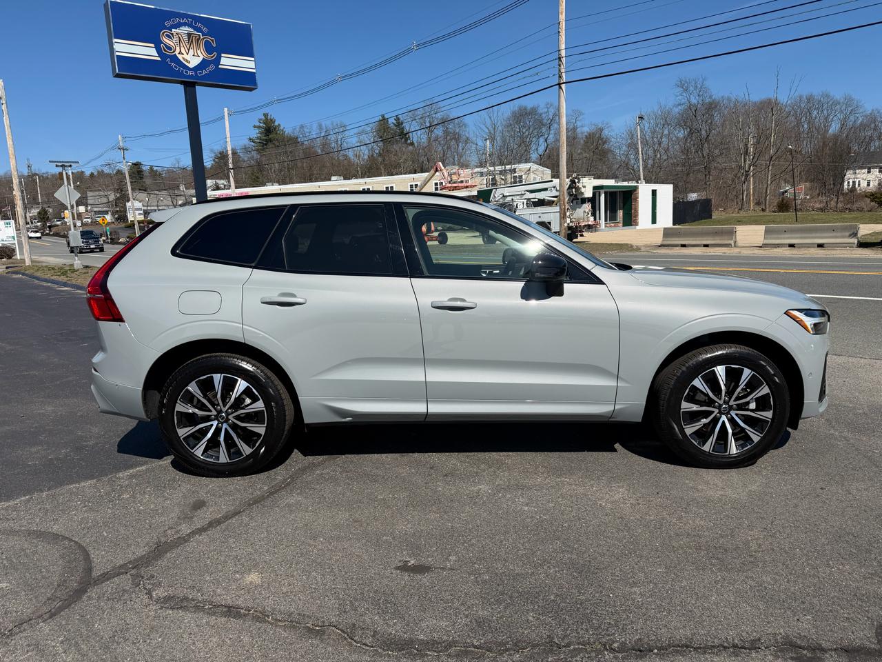 Volvo XC60 B5 Plus Dark AWD 2025