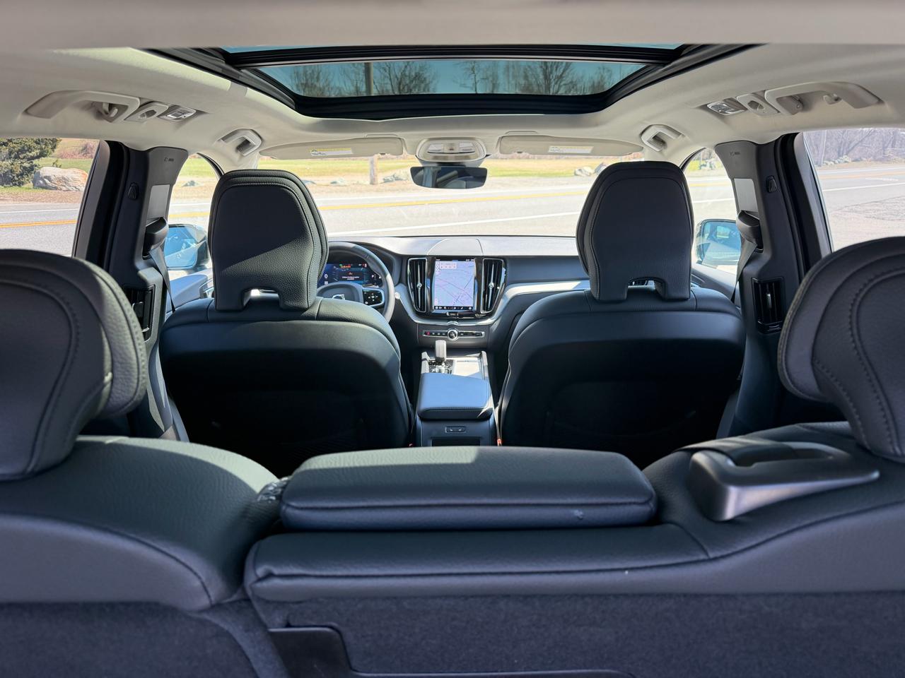 Volvo XC60 B5 Plus Dark AWD 2025