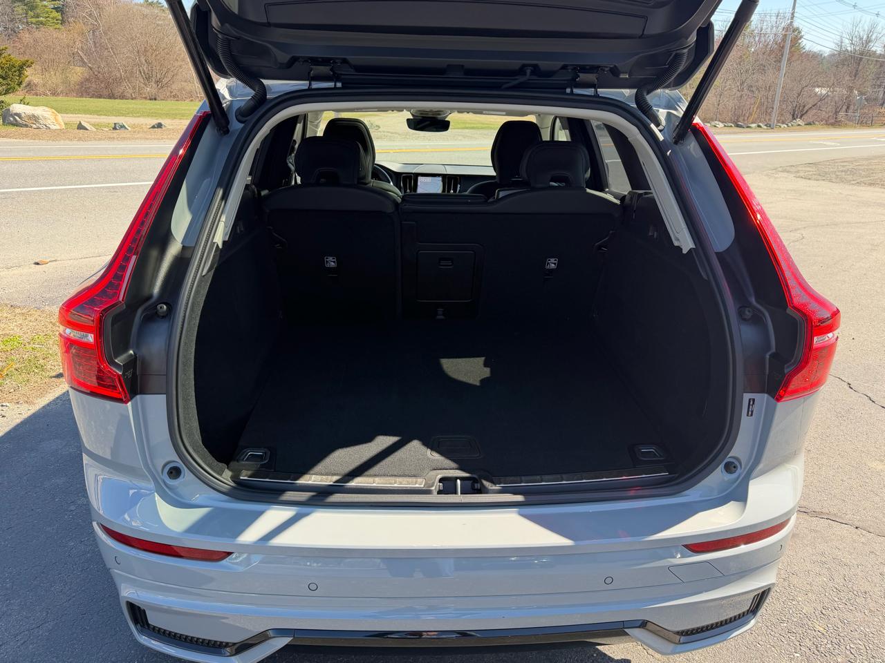 Volvo XC60 B5 Plus Dark AWD 2025