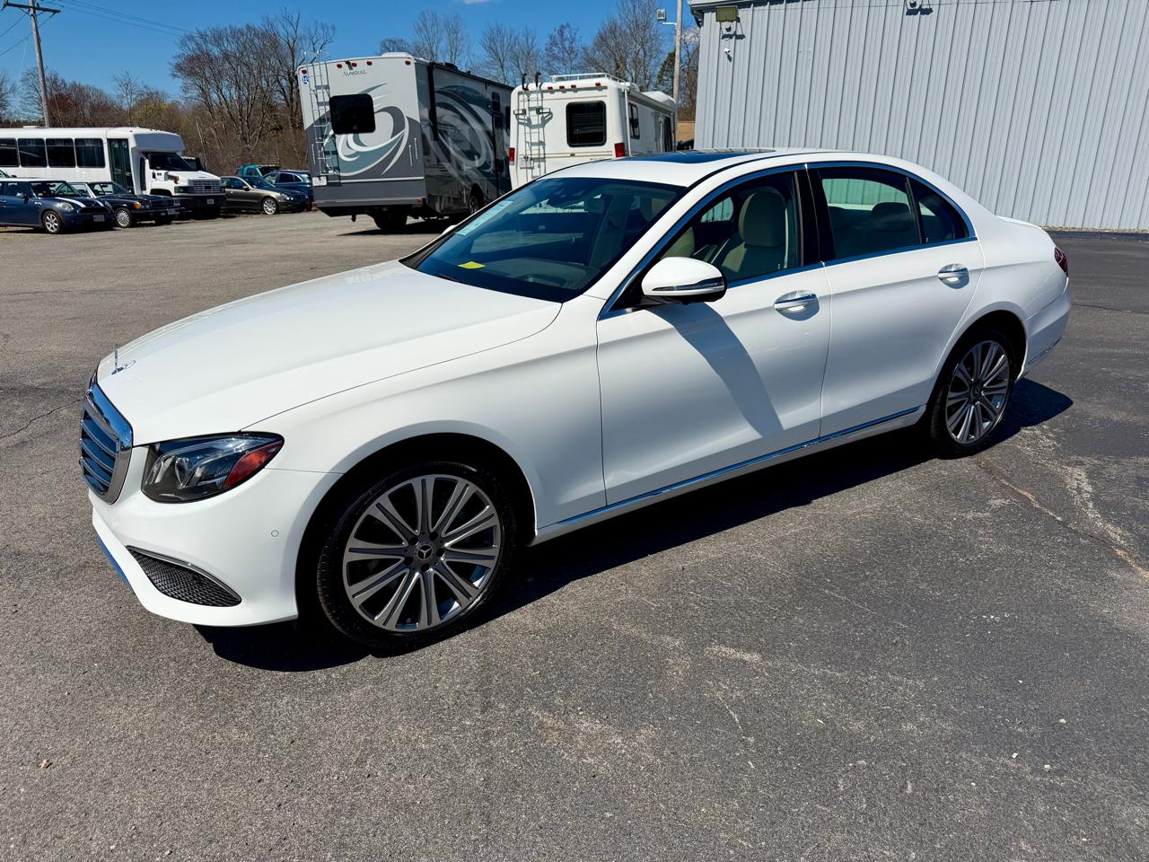 Mercedes-Benz E-Class E300 Luxury 4MATIC Sedan 2019