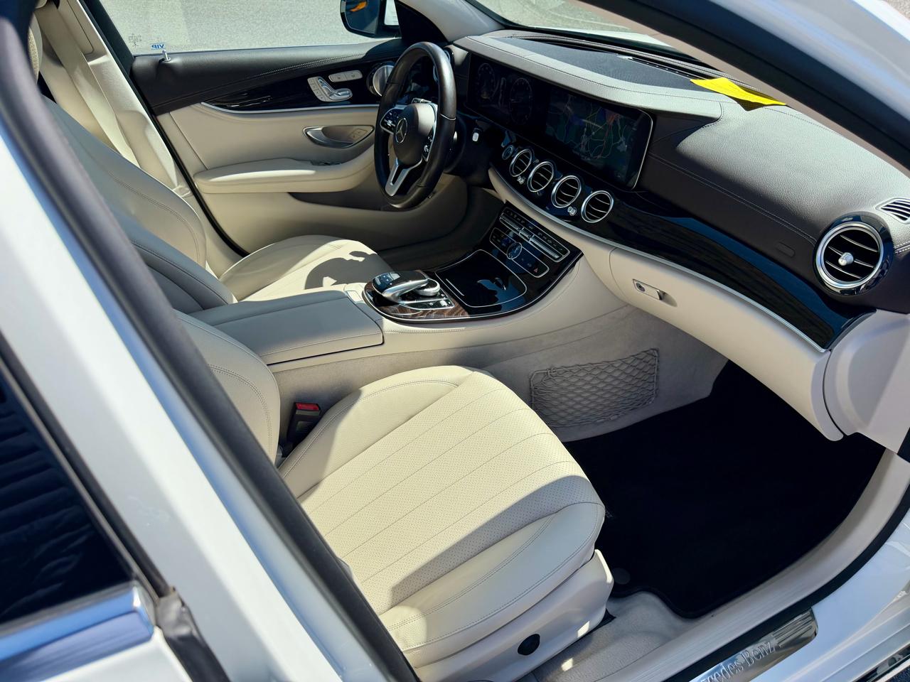 Mercedes-Benz E-Class E300 Luxury 4MATIC Sedan 2019