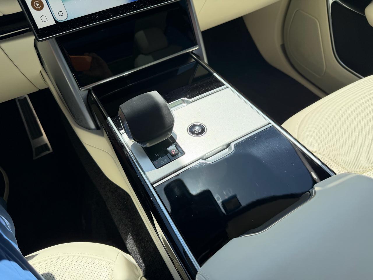 Land Rover Range Rover SE SWB 5 2025