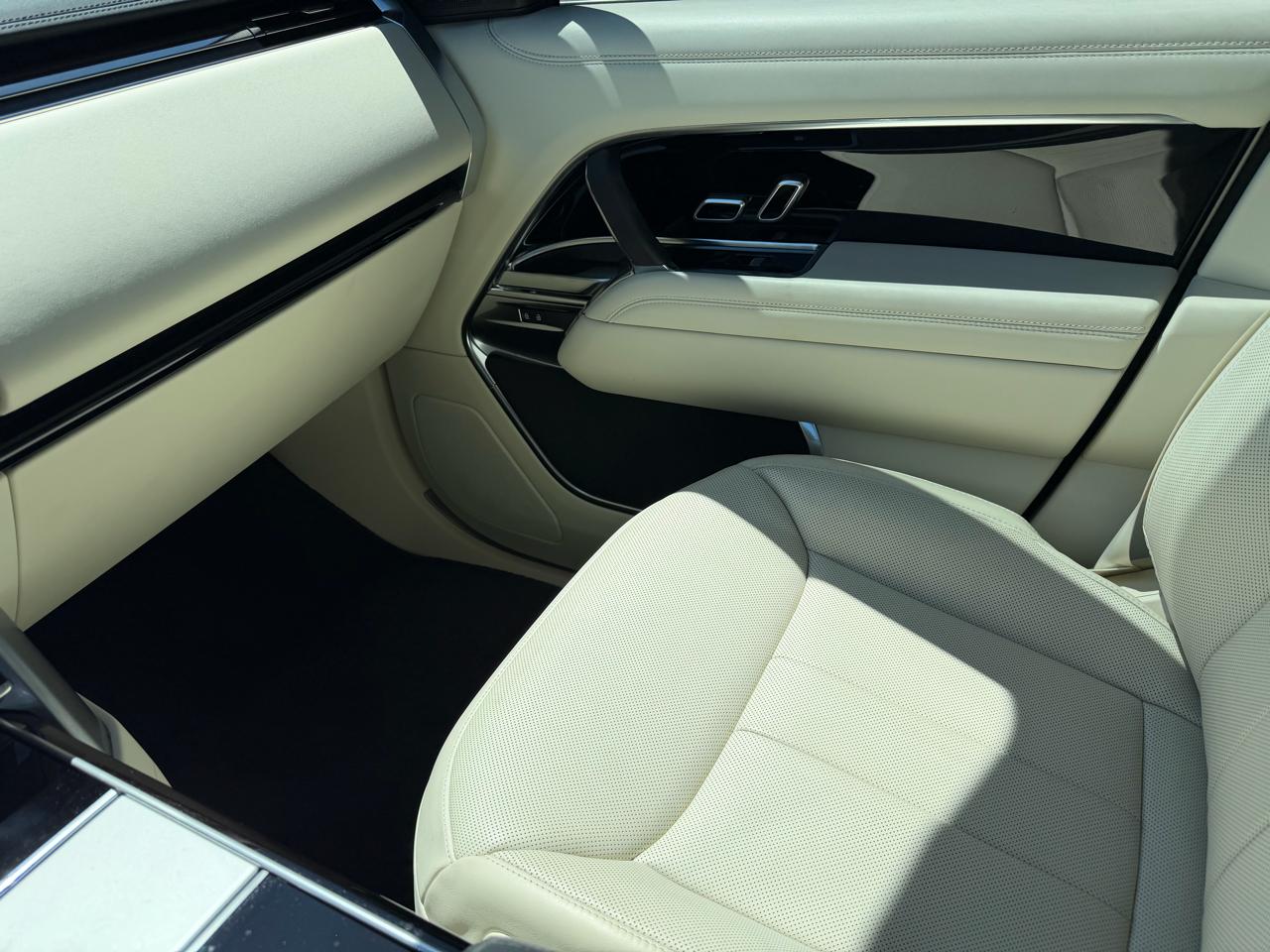 Land Rover Range Rover SE SWB 5 2025