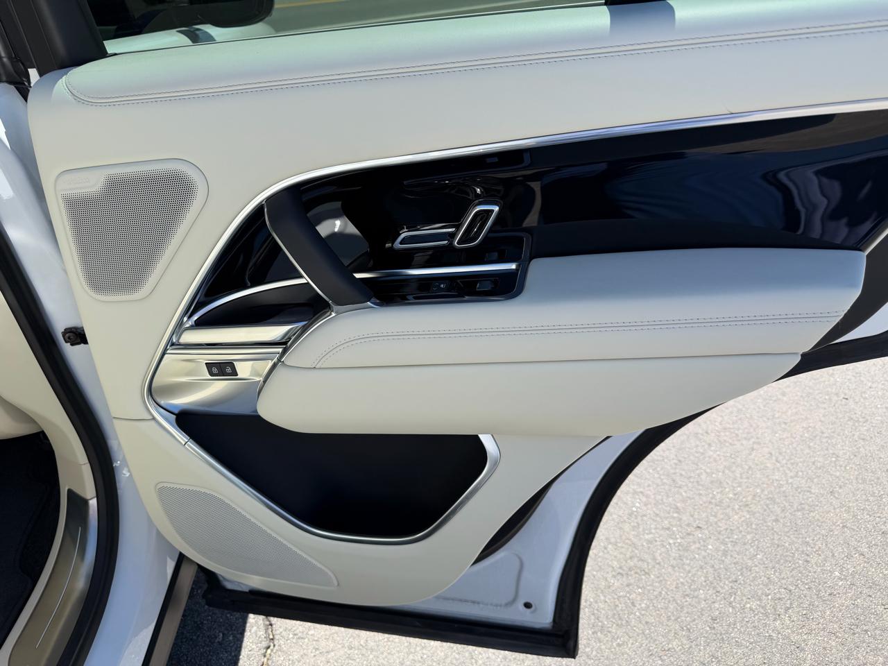 Land Rover Range Rover SE SWB 5 2025