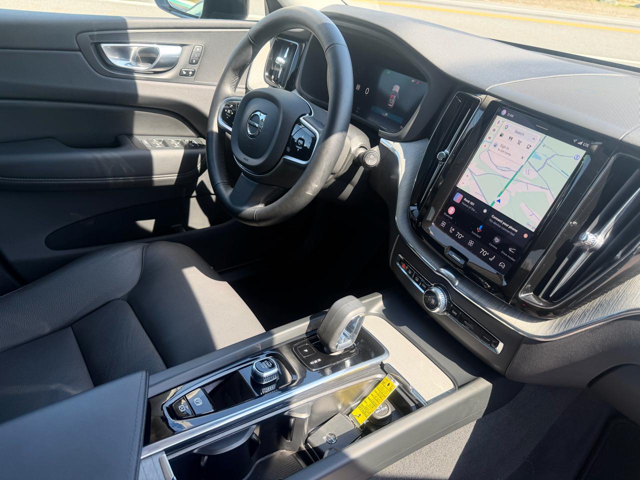 Volvo XC60 B5 Plus Dark AWD 2025