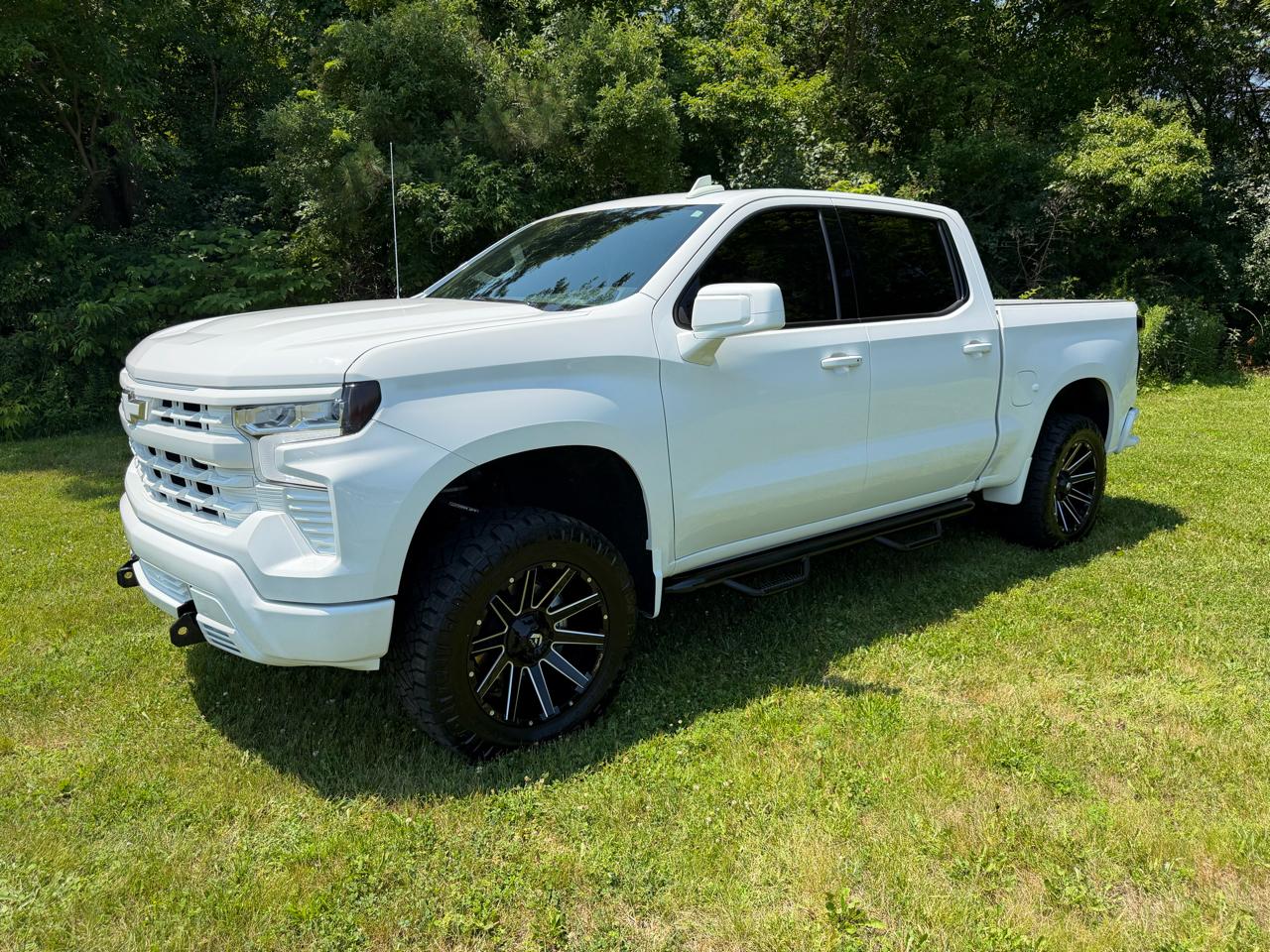 Chevrolet Silverado 1500 RST Crew Cab 4WD 2023