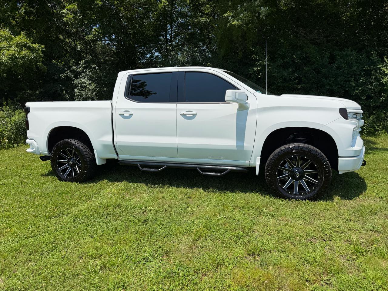 Chevrolet Silverado 1500 RST Crew Cab 4WD 2023
