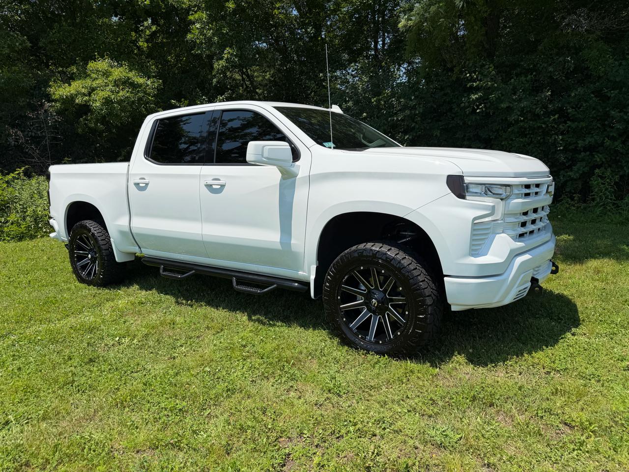 Chevrolet Silverado 1500 RST Crew Cab 4WD 2023