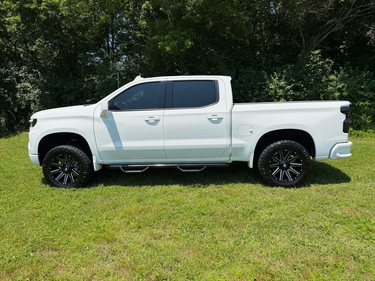 Chevrolet Silverado 1500 RST Crew Cab 4WD 2023