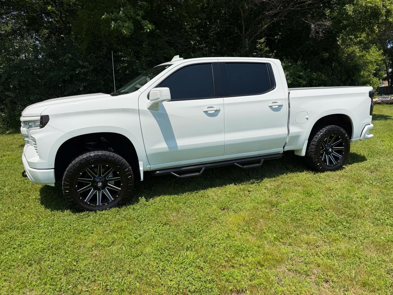 Chevrolet Silverado 1500 RST Crew Cab 4WD 2023