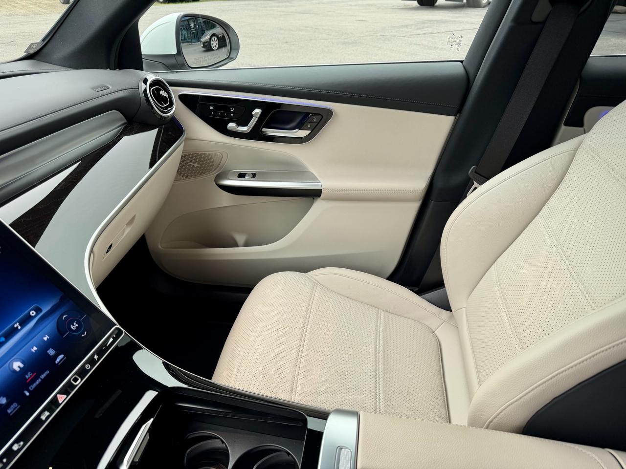 Mercedes-Benz GLC-Class GLC300 4MATIC 2024