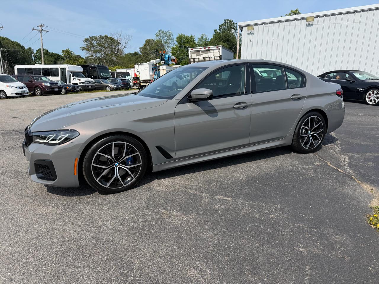 BMW 5-Series 530i xDrive 2022