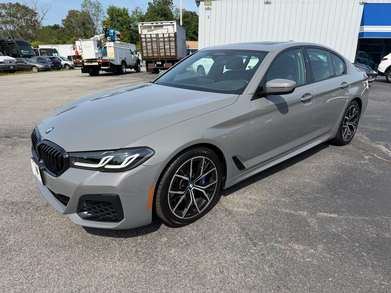 BMW 5-Series 530i xDrive 2022