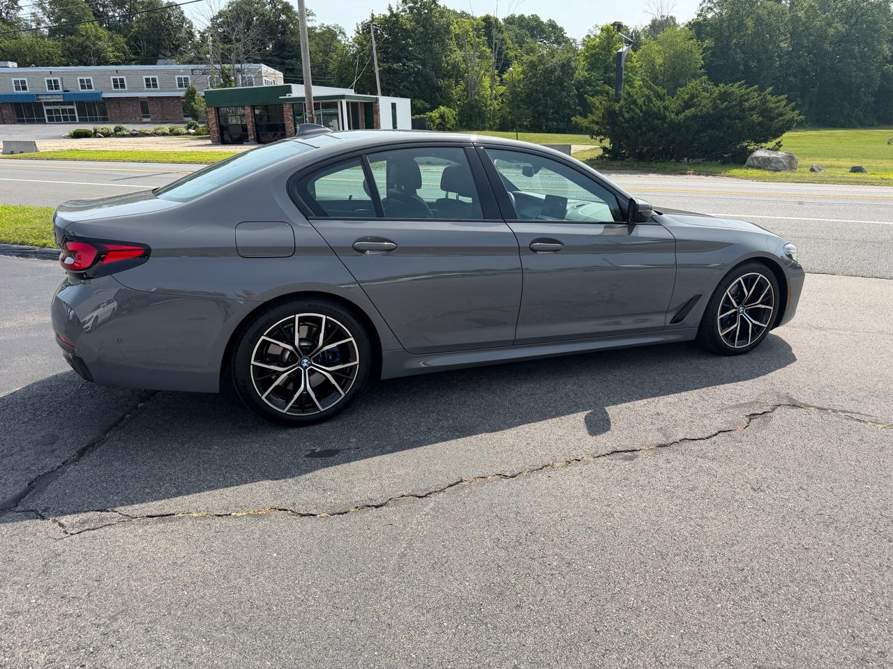 BMW 5-Series 530i xDrive 2022