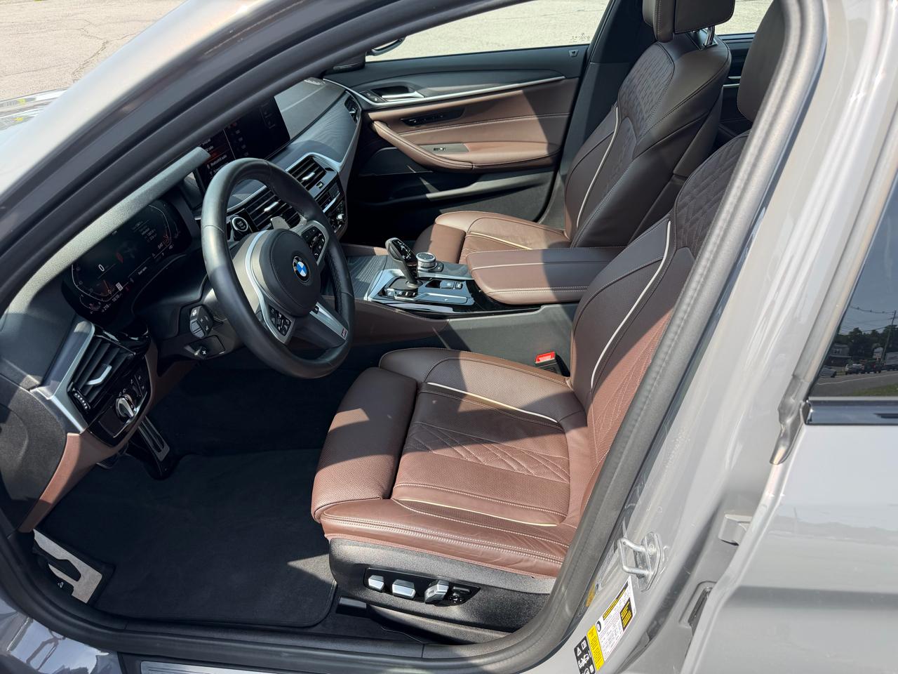 BMW 5-Series 530i xDrive 2022