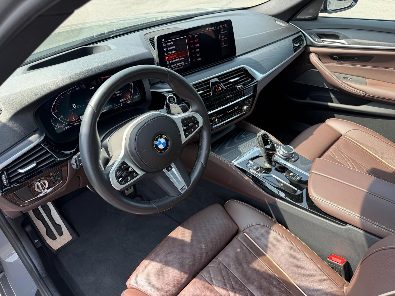 BMW 5-Series 530i xDrive 2022