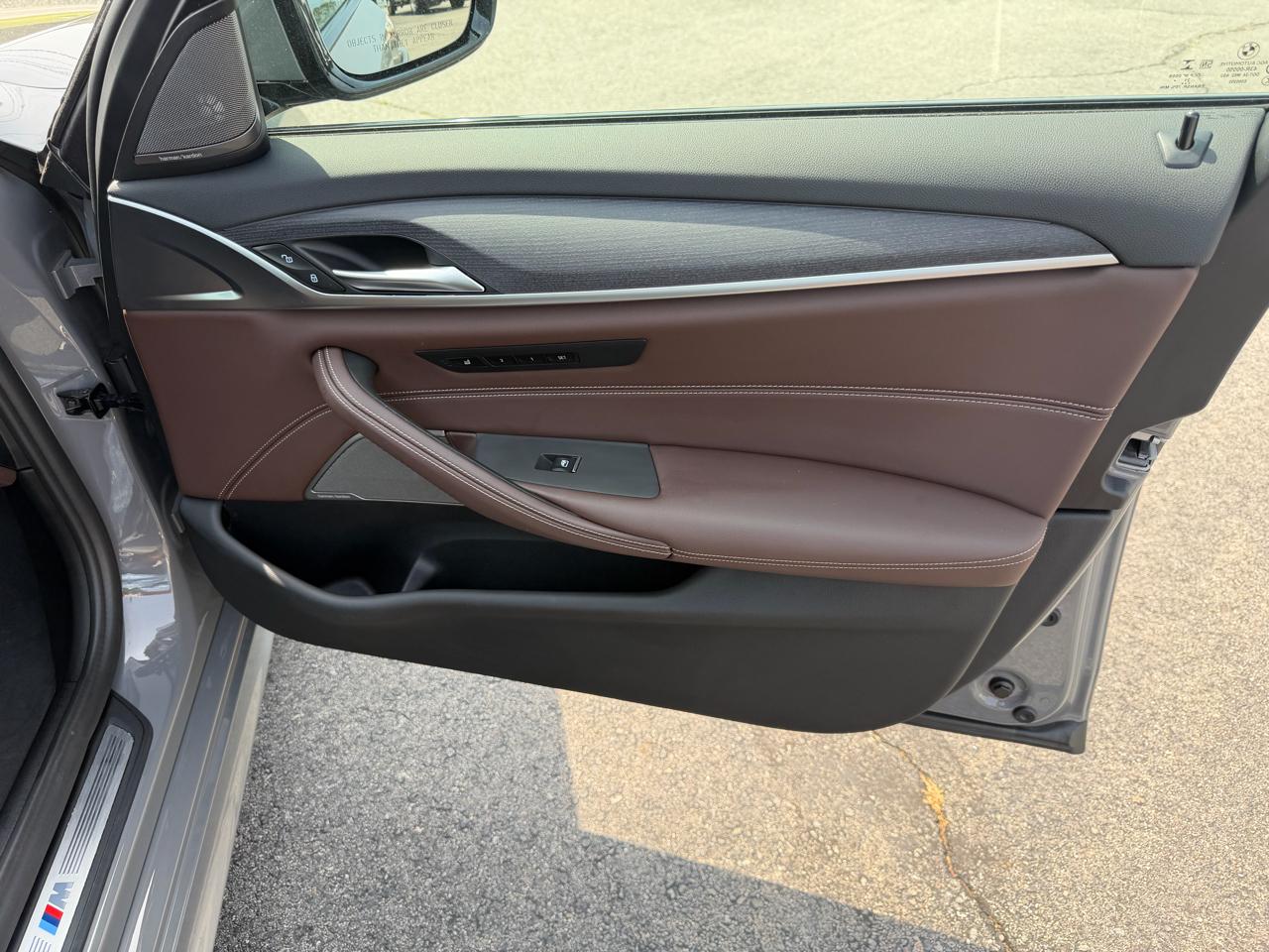 BMW 5-Series 530i xDrive 2022
