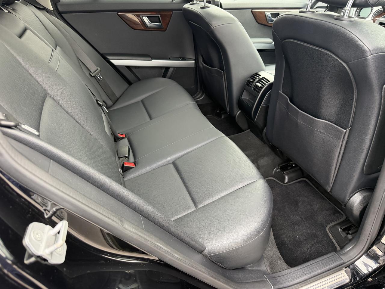 Mercedes-Benz GLK-Class GLK350 4MATIC 2010