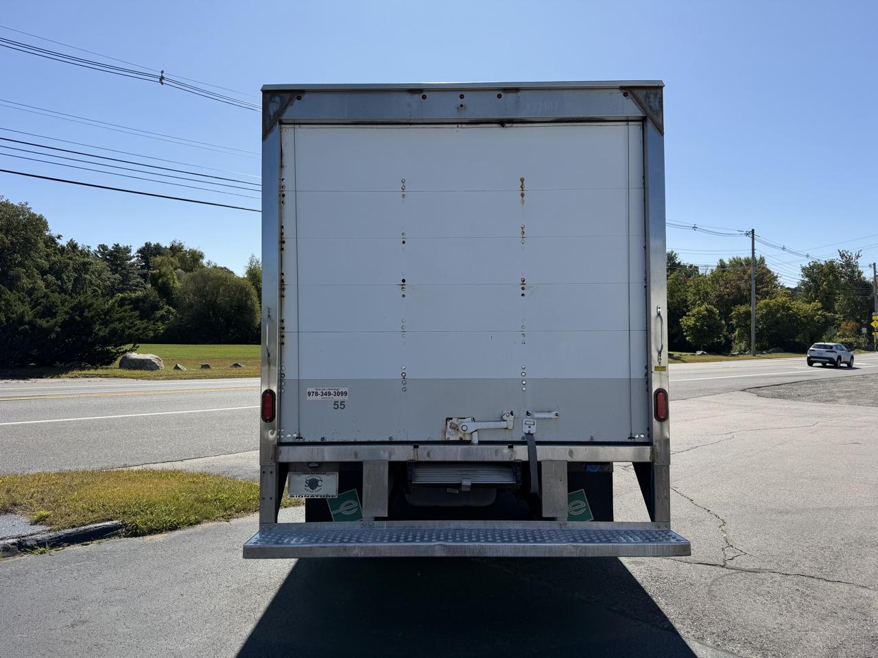 Ford Econoline E-350 Super Duty 2021