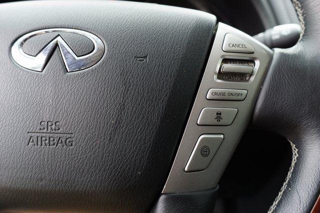 Infiniti QX80 LUXE AWD 2019
