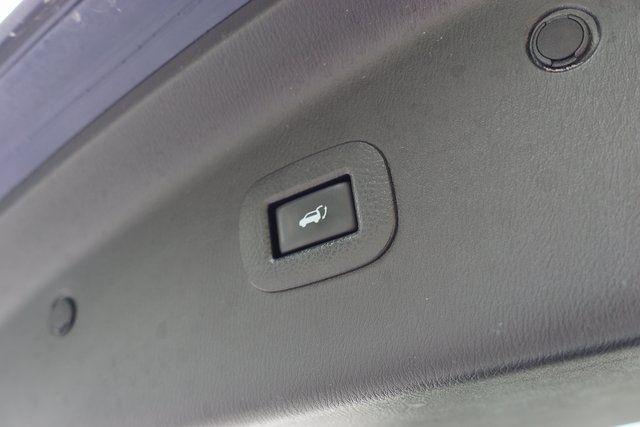 Infiniti QX80 LUXE AWD 2019