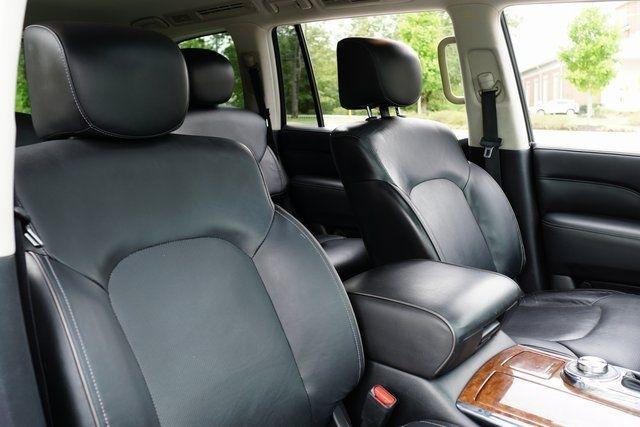 Infiniti QX80 LUXE AWD 2019