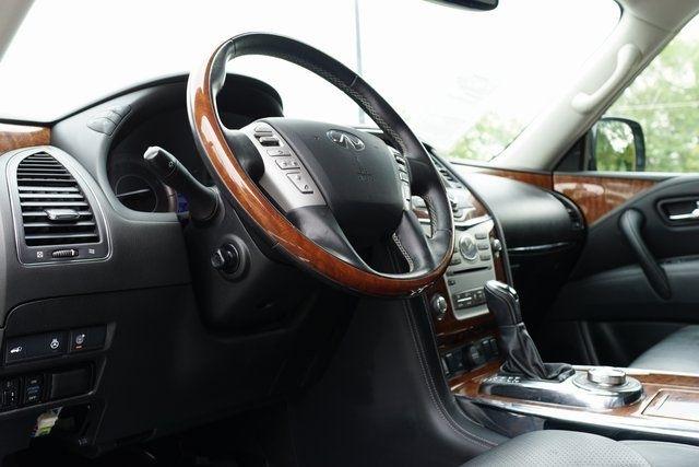Infiniti QX80 LUXE AWD 2019