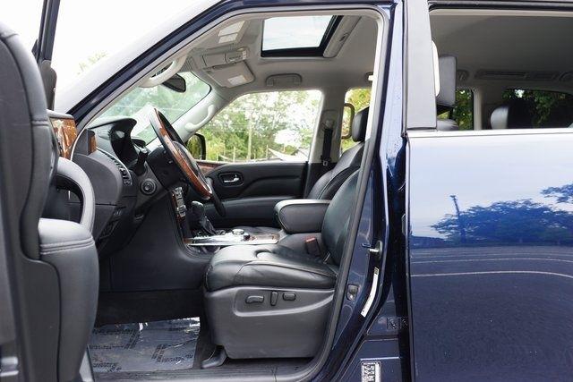 Infiniti QX80 LUXE AWD 2019