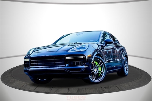 2022 Porsche Cayenne Turbo S E-Hybrid Coupe AWD
