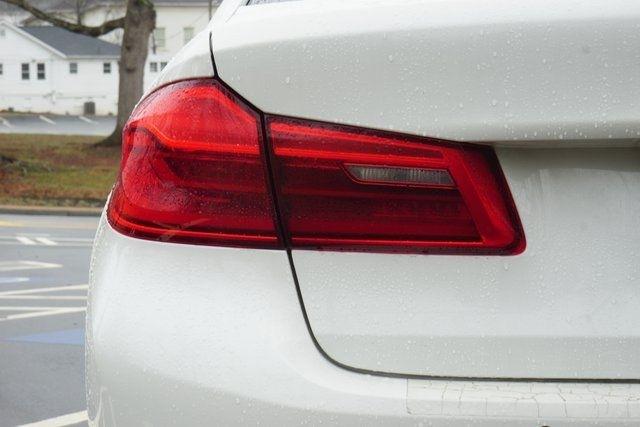 BMW 5 Series 530i Sedan 2018