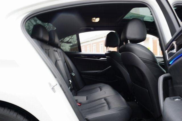 BMW 5 Series 530i Sedan 2018