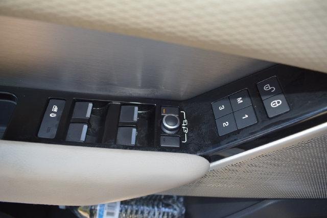 Land Rover Range Rover Velar P250 R-Dynamic SE 2018