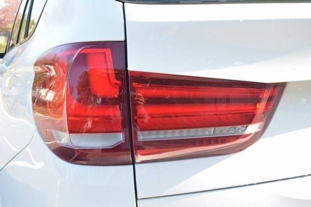 BMW X5 AWD 4dr xDrive50i 2015