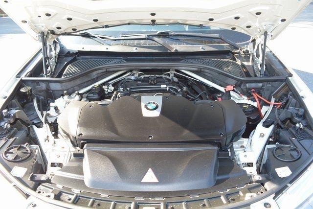 BMW X5 AWD 4dr xDrive50i 2015