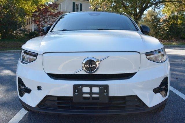 Volvo C40 Recharge Pure Electric Twin eAWD Plus 2023