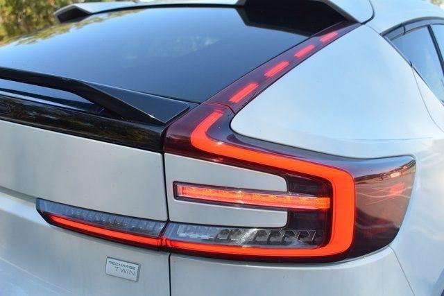 Volvo C40 Recharge Pure Electric Twin eAWD Plus 2023